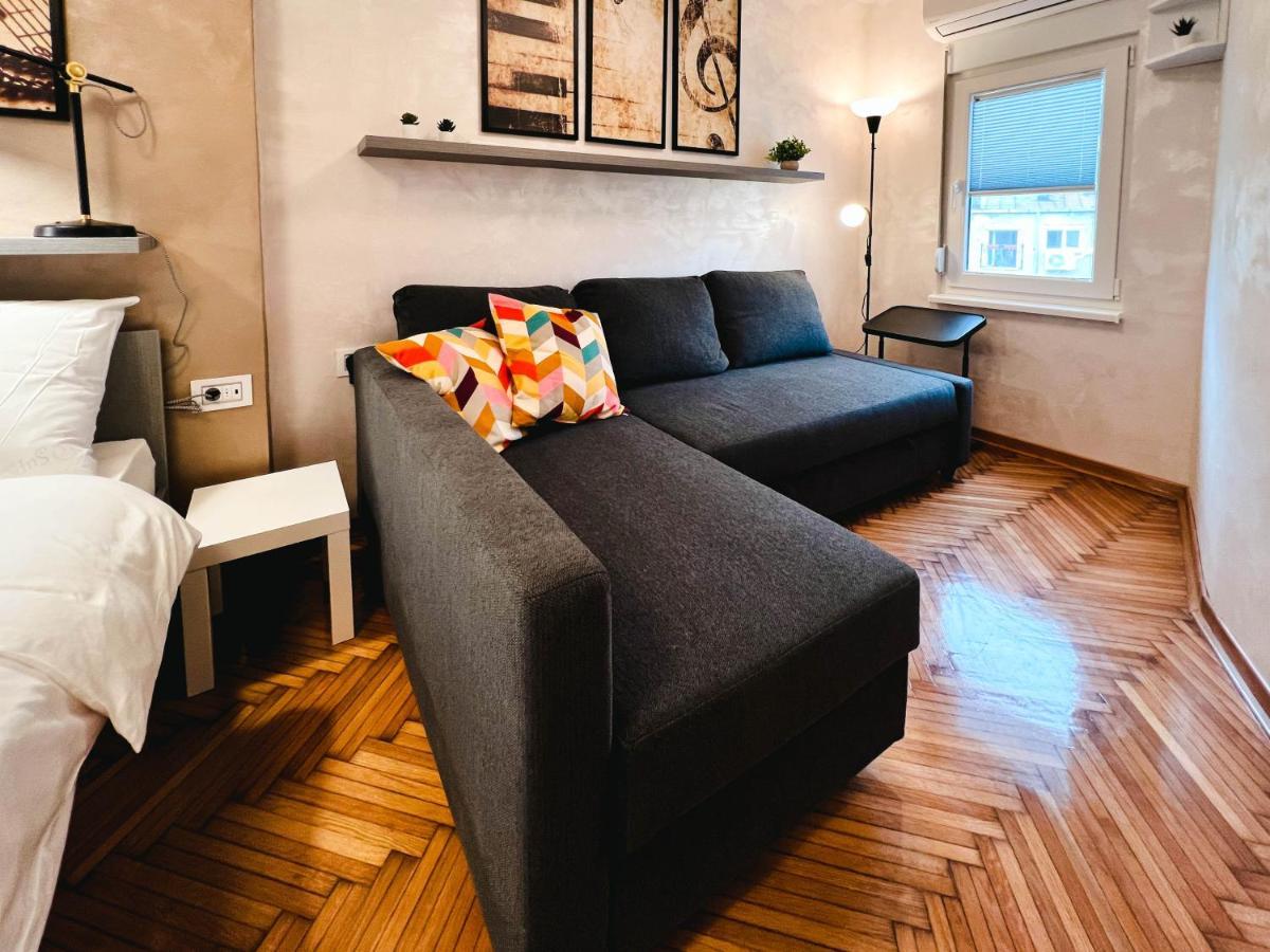 Old Town Luxury Suites Belgrado Exterior foto